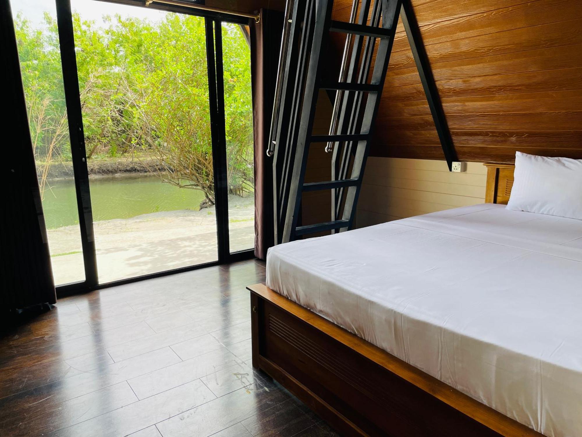 King'S Island Resort Negombo Exterior photo